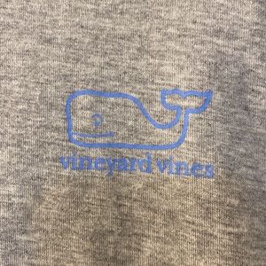 Vineyard Vines girls XS hoodie t-shirt